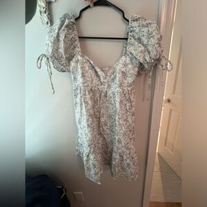 Oliviaceous Floral Mini Dress